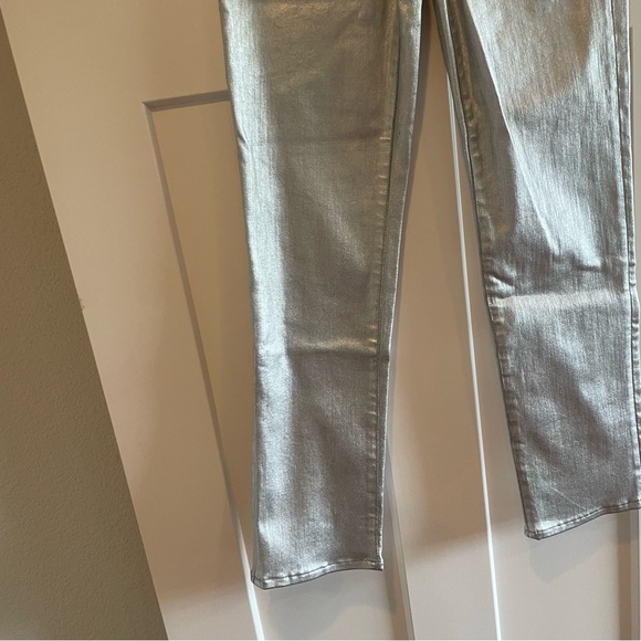 Daze- NWT SZ 27 Metallic Straight-Leg Jean Denim Smarty Pants - Picture 5 of 8